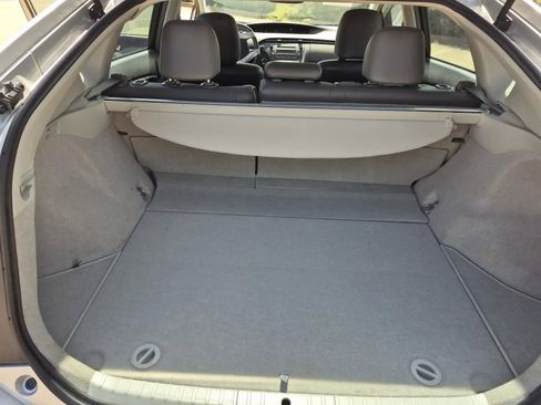 Used 2011 Toyota Prius Four image 29