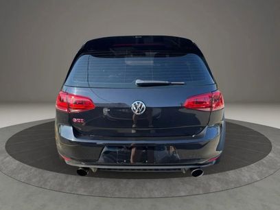 Used 2017 Volkswagen GTI SE