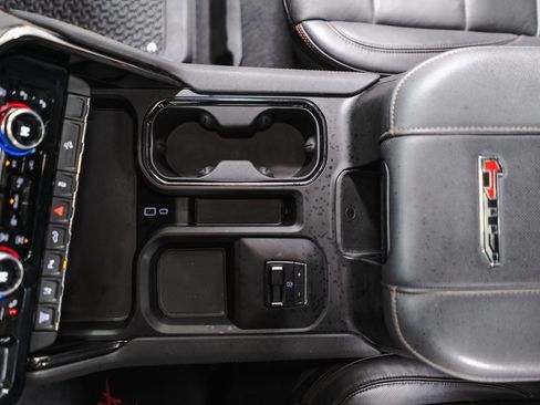 Used 2024 GMC Sierra 3500 AT4 w/ AT4 Premium Plus Package image 17