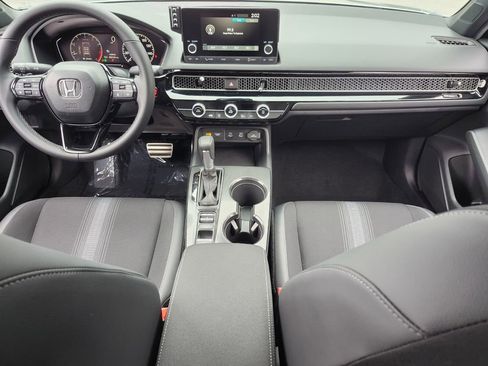 Used 2025 Honda Civic Sport image 9