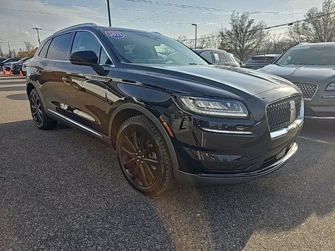 Used 2023 Lincoln Nautilus Reserve w/ Monochromatic Package image 7