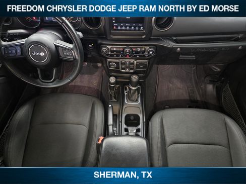 Used 2022 Jeep Wrangler Unlimited Sport image 19