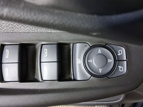 Used 2025 Chevrolet TrailBlazer LT image 11