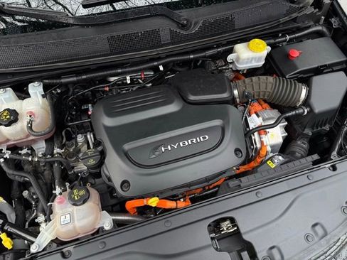 Used 2019 Chrysler Pacifica Limited w/ Advanced Safetytec Group image 42