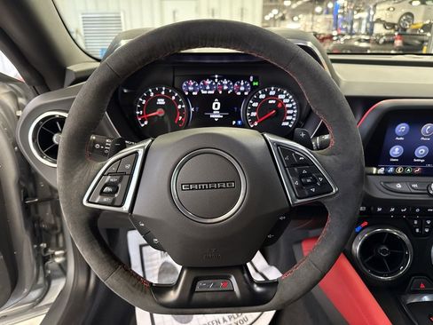 Used 2023 Chevrolet Camaro ZL1 image 19