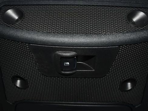 Used 2020 Ford F150 Lariat w/ Equipment Group 502A Luxury image 40