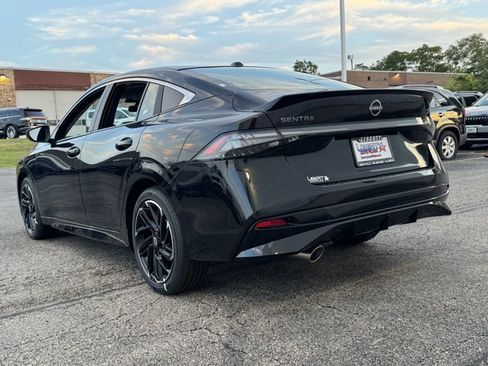 New 2026 Nissan Sentra SR w/ Floor Mat Package FWD image 20