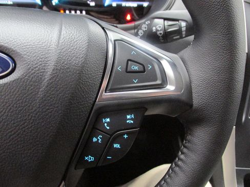 New 2024 Ford Edge SEL w/ Convenience Package image 34