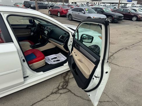 Used 2015 Subaru Legacy 2.5i Premium image 9