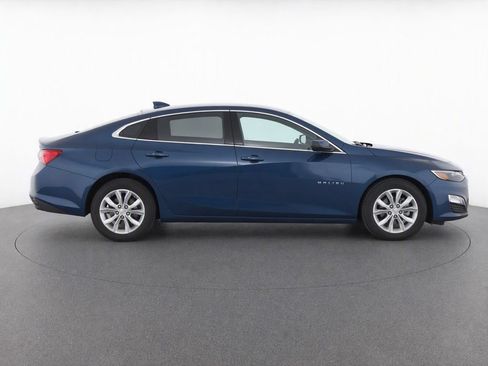 Used 2025 Chevrolet Malibu LT FWD image 6