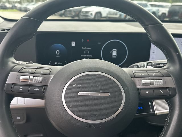 Certified 2025 Hyundai Kona SEL AWD/4WD image 15