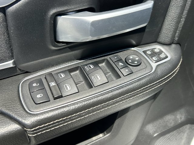 Used 2024 RAM 2500 Big Horn w/ Off Road Package AWD/4WD image 20