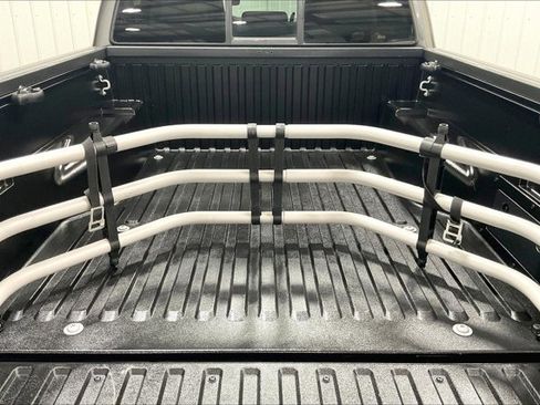 Used 2022 Toyota Tacoma SR image 34