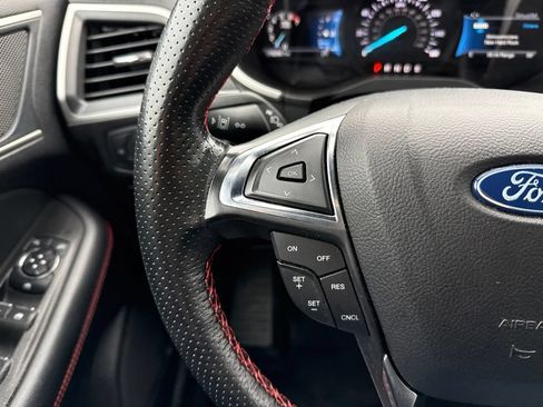 Used 2021 Ford Edge ST-Line AWD/4WD image 17