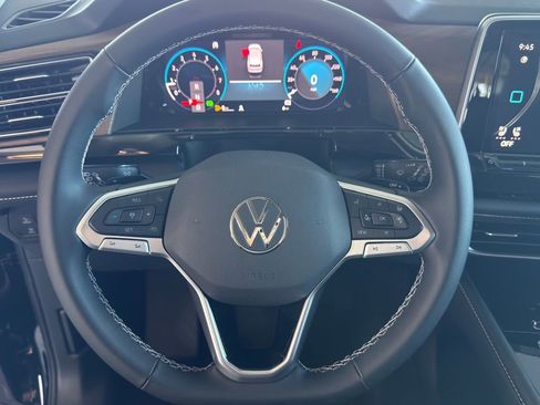 New 2026 Volkswagen Atlas SE AWD/4WD image 17