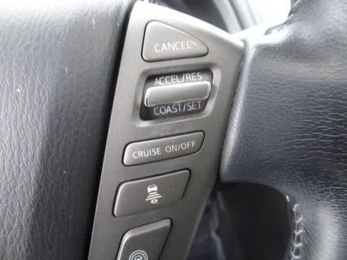 Used 2020 Nissan Armada Platinum w/ Captain's Chairs Package RWD image 26
