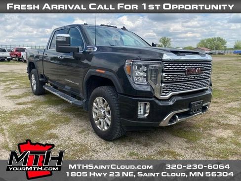 Used 2020 GMC Sierra 2500 Denali w/ Denali Ultimate Package AWD/4WD image 2