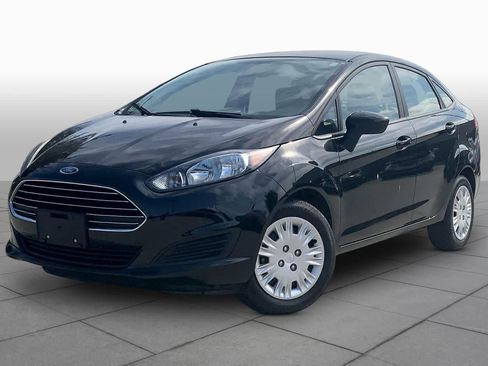 Used 2015 Ford Fiesta S FWD image 1