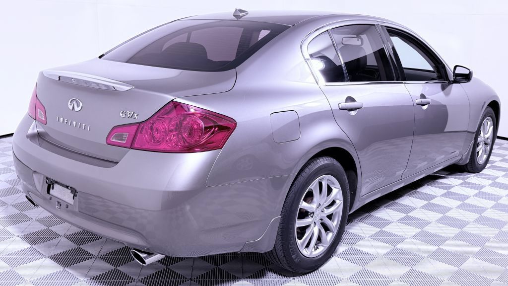 Used 2009 INFINITI G37 x Sedan w/ Premium Pkg AWD/4WD image 3