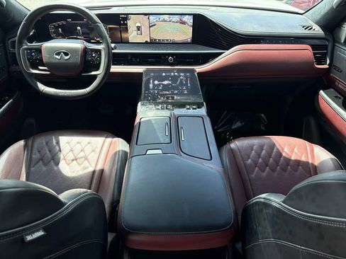 Used 2025 INFINITI QX80 Autograph w/ Autograph Exterior Package AWD/4WD image 18