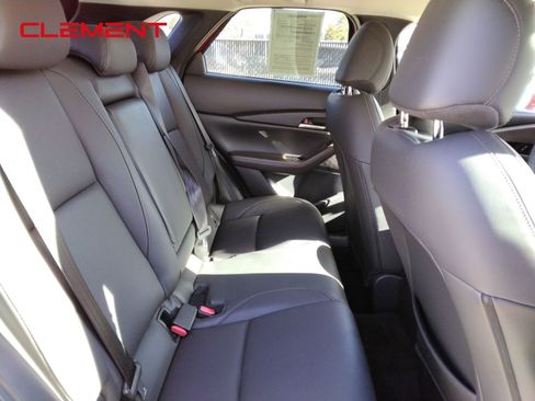 Used 2021 MAZDA CX-30 FWD 2.5 S w/ Premium Package image 32