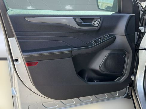 Certified 2024 Ford Escape Active w/ Tech Pack #1 FWD image 14