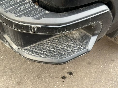 Used 2023 GMC Sierra 1500 Elevation image 10