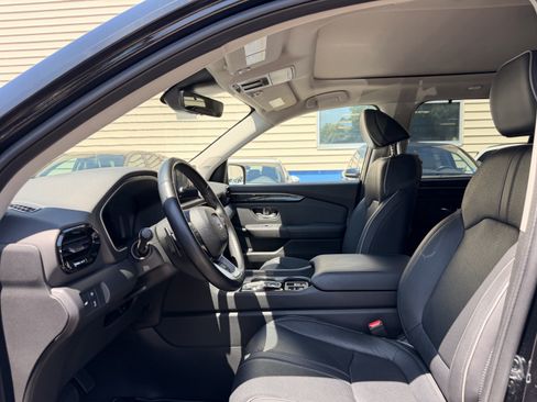 Used 2023 Honda Pilot Elite image 14