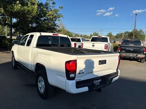 Used 2021 Toyota Tacoma SR AWD/4WD image 6