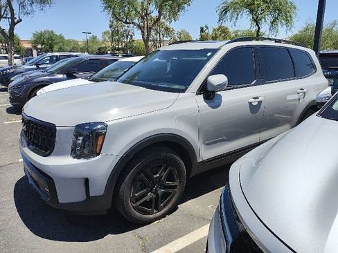 Certified 2024 Kia Telluride SX Prestige X-Line AWD/4WD image 2