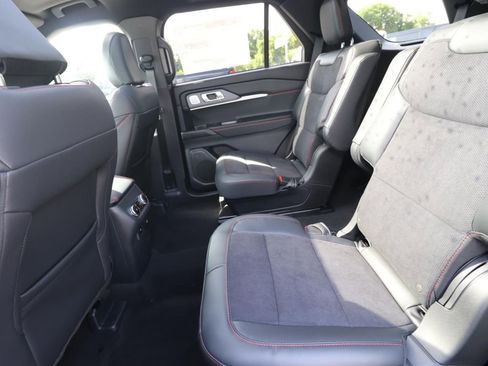 New 2026 Ford Explorer ST AWD/4WD image 12