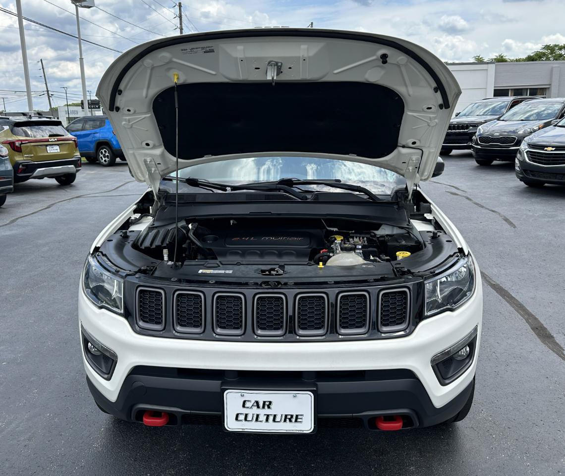 Used 2020 Jeep Compass Trailhawk AWD/4WD image 19