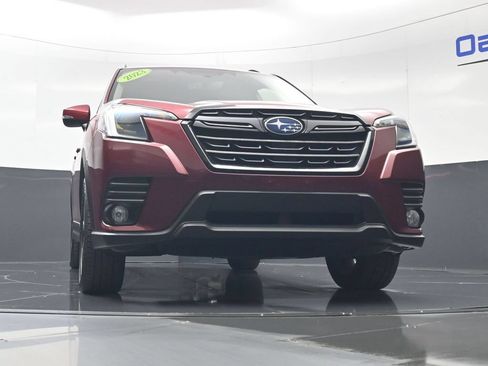 Used 2023 Subaru Forester Limited AWD/4WD image 42
