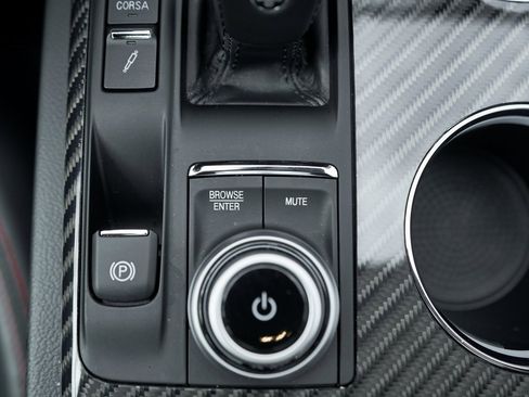 Used 2021 Maserati Quattroporte Trofeo image 74