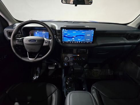 New 2025 Ford Maverick Lariat w/ Black Appearance Package image 32