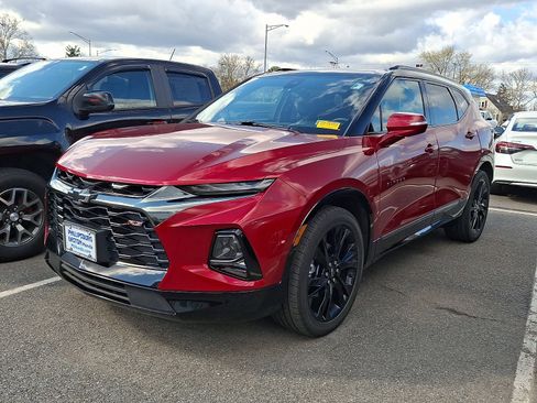 Used 2022 Chevrolet Blazer RS w/ Enhanced Convenience Package image 3