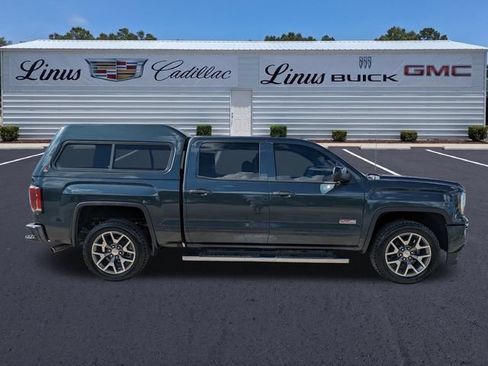 Used 2017 GMC Sierra 1500 SLT w/ All-Terrain Package AWD/4WD image 3