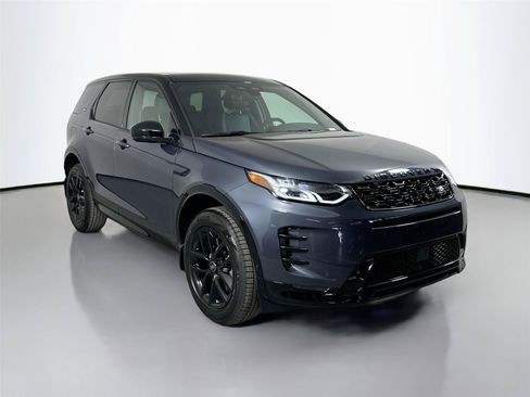 Certified 2025 Land Rover Discovery Sport Dynamic SE AWD/4WD image 3