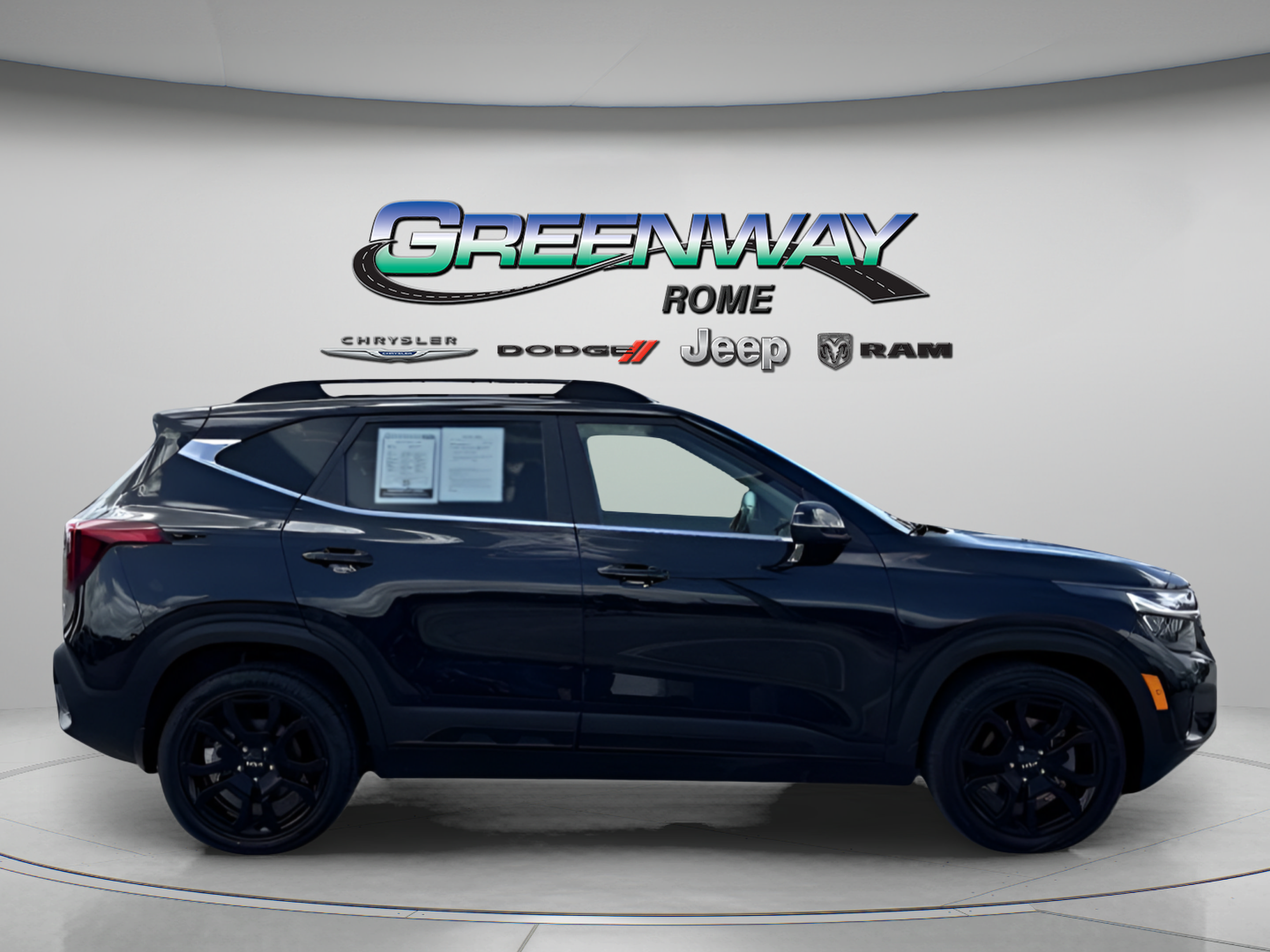 Used 2024 Kia Seltos X-Line AWD/4WD image 12
