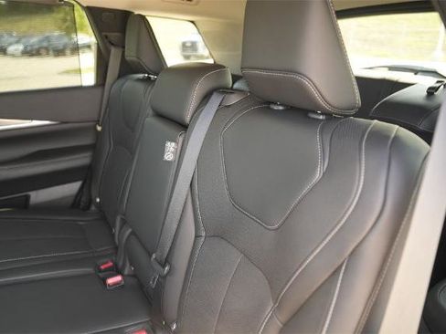 Certified 2026 INFINITI QX60 Luxe w/ Cargo Package image 20