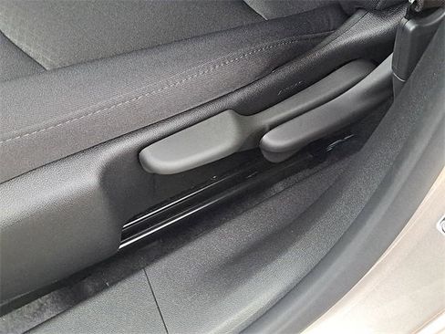 Used 2025 Chevrolet Malibu LS image 20