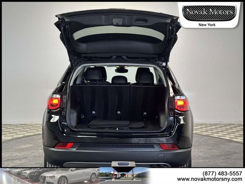 Used 2022 Jeep Compass Limited image 9