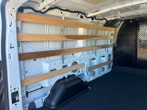 Used 2024 Ford Transit 250 Low Roof w/ Exterior Upgrade Package image 28