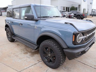 New 2025 Ford Bronco Outer Banks