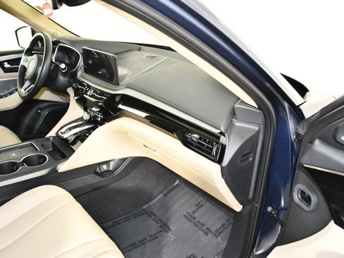 Certified 2025 Acura MDX SH-AWD image 41