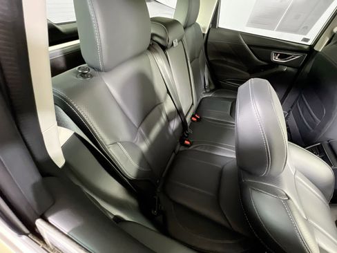 Used 2022 Subaru Forester Touring image 27
