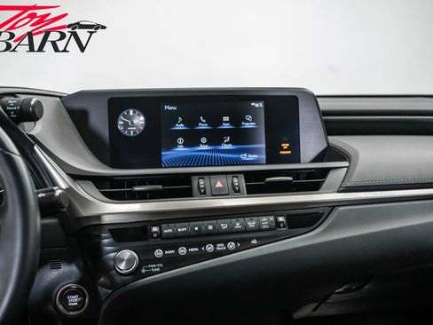 Used 2021 Lexus ES 250 image 36