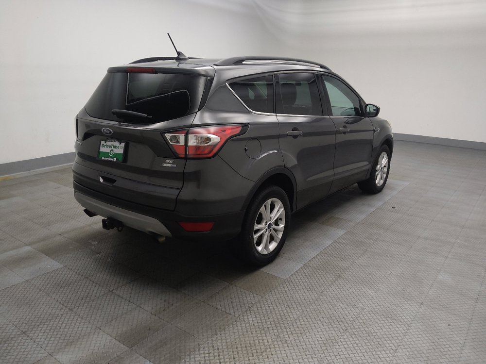 Used 2018 Ford Escape SE w/ SE Sync 3 Package AWD/4WD image 10