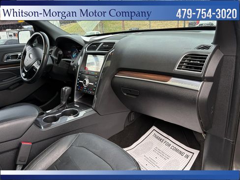 Used 2019 Ford Explorer Limited w/ Ford Safe & Smart Package image 15