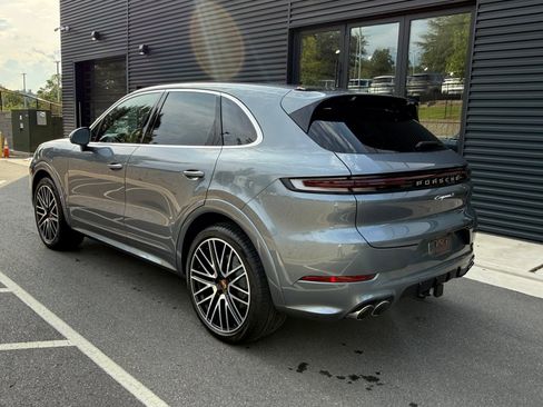 New 2026 Porsche Cayenne S AWD/4WD image 3